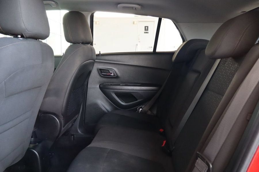 Used 2020 Chevrolet Trax LS w/ Tint and Cruise Package FWD image 26