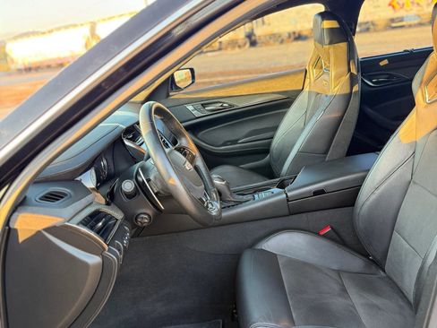 Used 2017 Cadillac CTS V w/ Luxury Package image 27