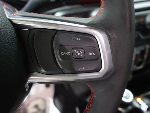 Used 2023 Jeep Gladiator Rubicon w/ LED Lighting Group AWD/4WD image 34