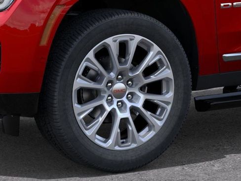 New 2026 GMC Yukon XL Denali w/ Sun & Power Step Package AWD/4WD image 9