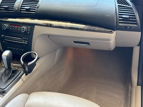 Used 2008 BMW 135i Convertible RWD image 30