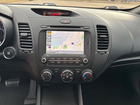 Used 2016 Kia Forte EX w/ EX Premium Package FWD image 15