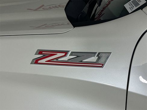 Used 2019 Chevrolet Silverado 1500 LTZ image 29