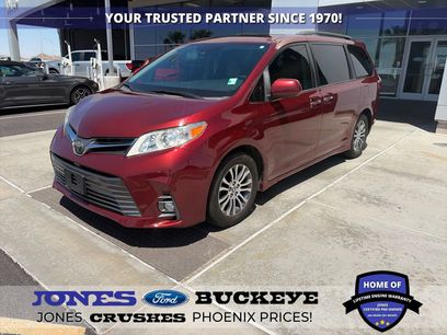 Used 2019 Toyota Sienna XLE