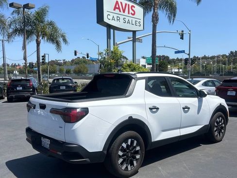 Used 2025 Hyundai Santa Cruz SEL AWD/4WD image 5