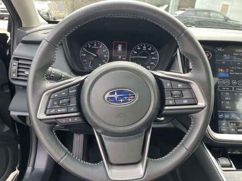 Used 2023 Subaru Outback Premium image 22