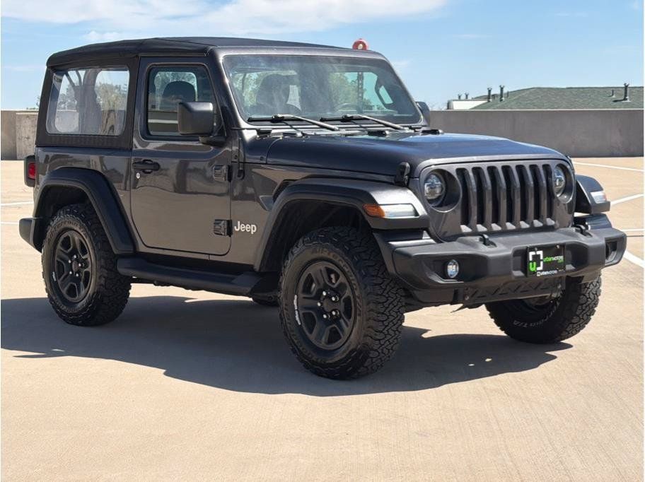 Used 2021 Jeep Wrangler Sport AWD/4WD image 4