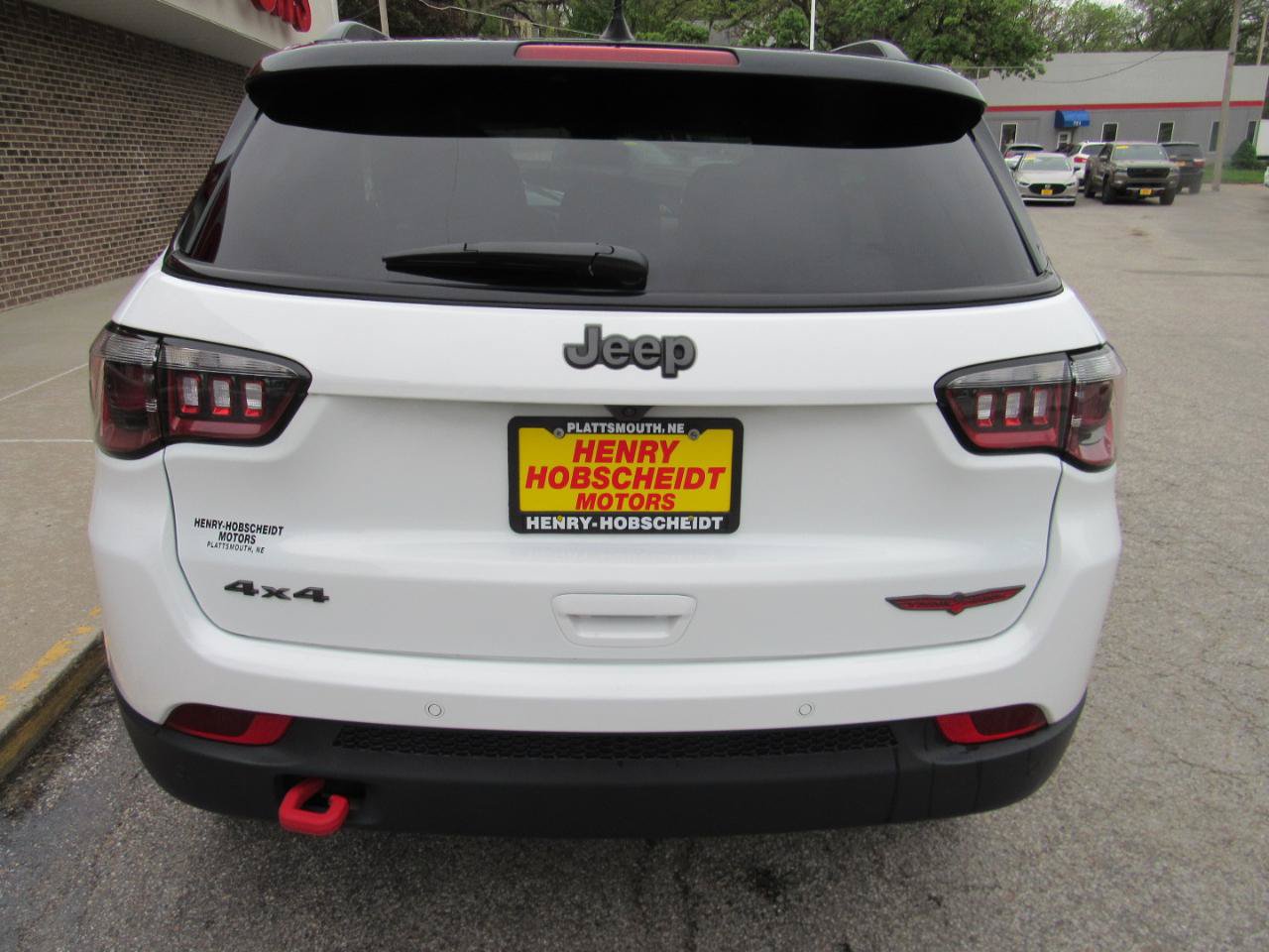 Used 2026 Jeep Compass Trailhawk AWD/4WD image 3