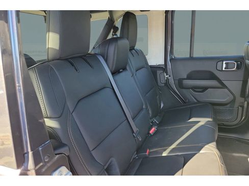 New 2025 Jeep Wrangler Unlimited Rubicon 392 image 19