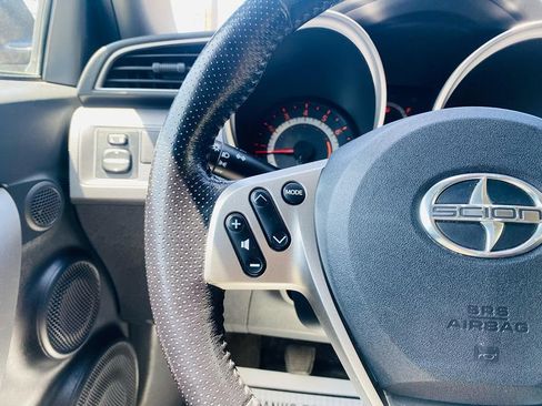 Used 2015 Scion tC FWD image 27