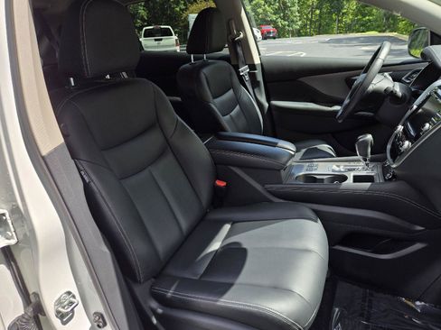 Used 2023 Nissan Murano SV AWD/4WD image 22