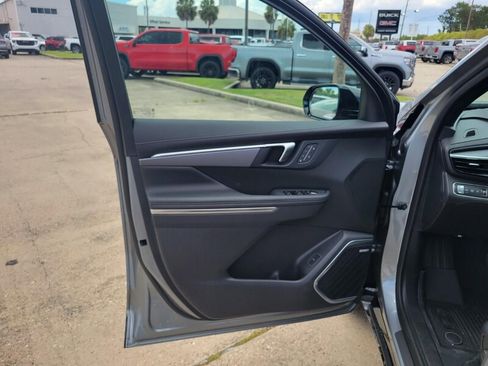 New 2026 Buick Enclave Sport Touring w/ Super Cruise Package image 13