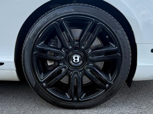 Used 2017 Bentley Continental GT AWD/4WD image 36