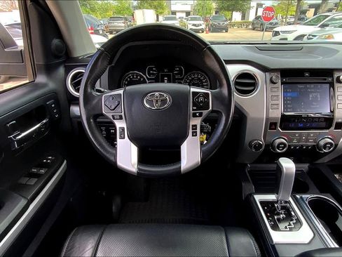 Used 2019 Toyota Tundra Platinum image 6