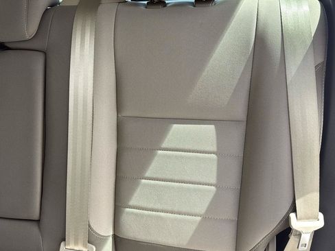Used 2016 Ford C-MAX SE FWD image 23