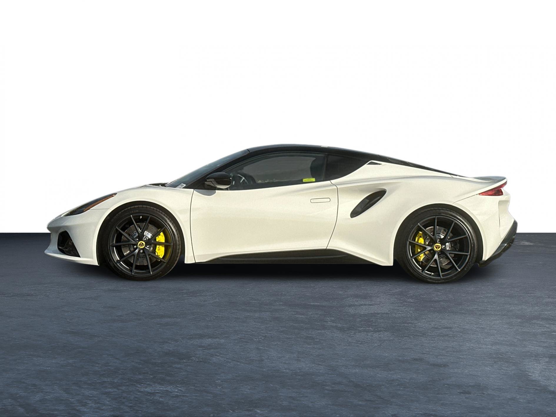 Used 2026 Lotus Emira RWD image 4
