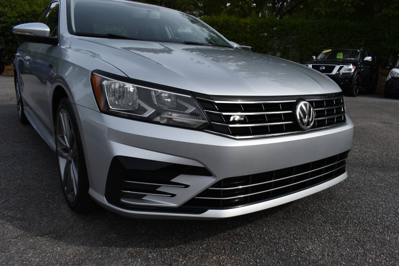 Used 2017 Volkswagen Passat 1.8T R-Line FWD image 35