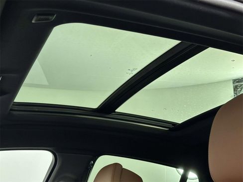 Used 2025 BMW X6 M60i w/ Parking Assistance Package image 32