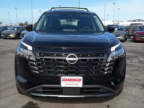 New 2026 Nissan Pathfinder SV image 3