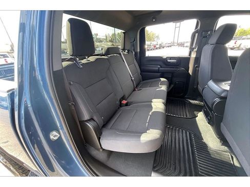 Used 2024 Chevrolet Silverado 2500 Custom AWD/4WD image 28