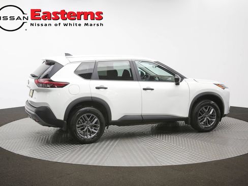 Used 2023 Nissan Rogue S AWD/4WD image 43