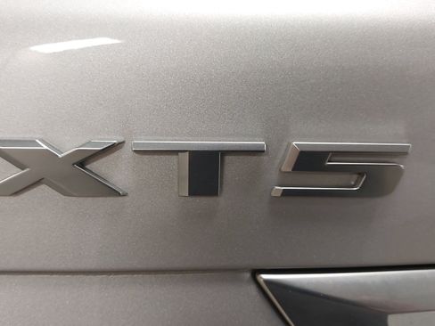 Used 2019 Cadillac XT5 Luxury AWD/4WD image 32