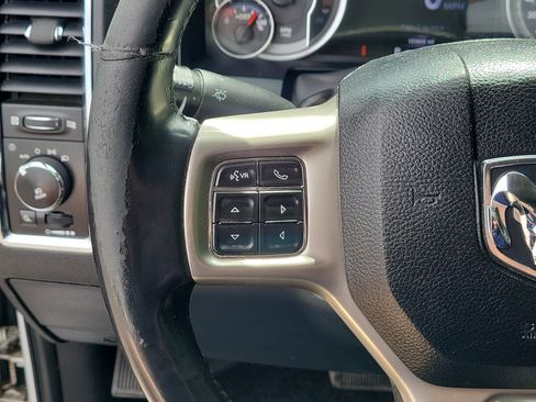 Used 2016 RAM 1500 Laramie AWD/4WD image 24