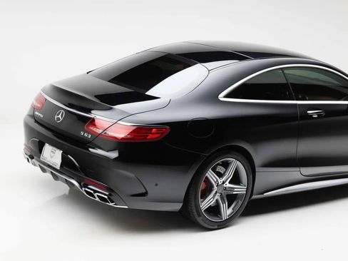 Used 2017 Mercedes-Benz S 63 AMG 4MATIC Coupe image 35
