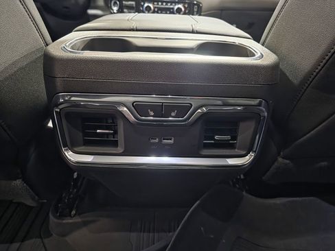 Used 2024 GMC Sierra 1500 SLT w/ SLT Premium Plus Package image 20