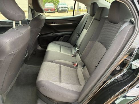 Used 2025 Toyota Camry LE image 29