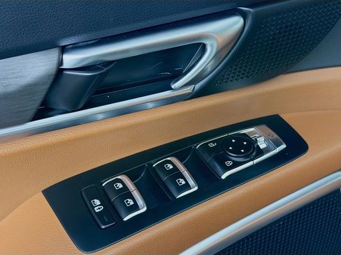 Used 2025 Kia Telluride EX X-Line image 21