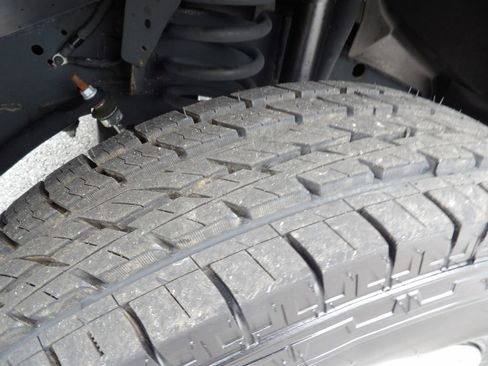 Used 2023 RAM 3500 Tradesman w/ Chrome Appearance Group image 34