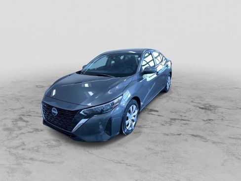 Used 2025 Nissan Sentra S image 6