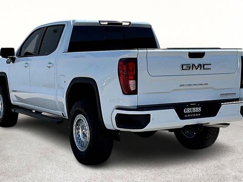 Used 2025 GMC Sierra 1500 Elevation w/ Elevation Premium Package image 15