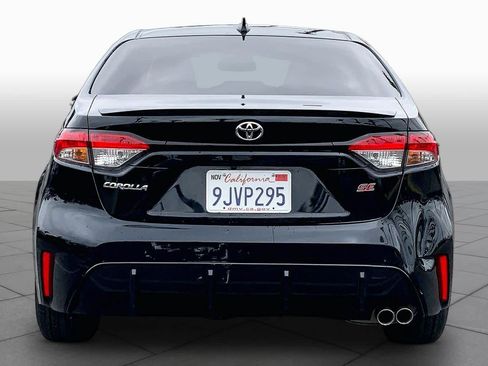 Certified 2024 Toyota Corolla SE FWD image 4