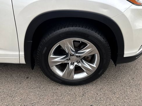 Used 2015 Toyota Highlander Limited AWD/4WD image 44