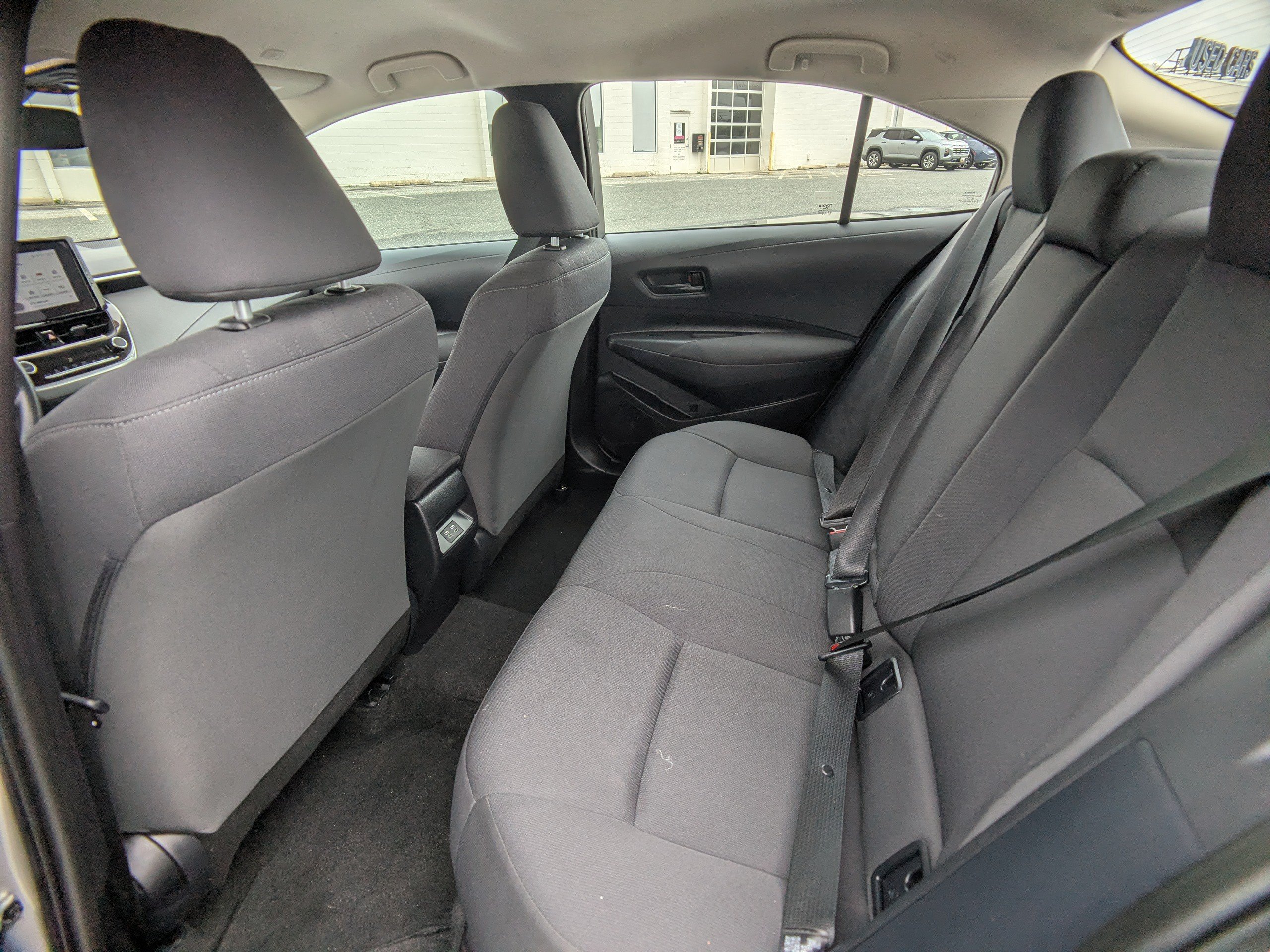Used 2024 Toyota Corolla LE FWD image 14