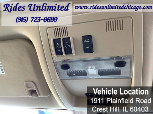 Used 2013 Chevrolet Suburban LTZ image 36