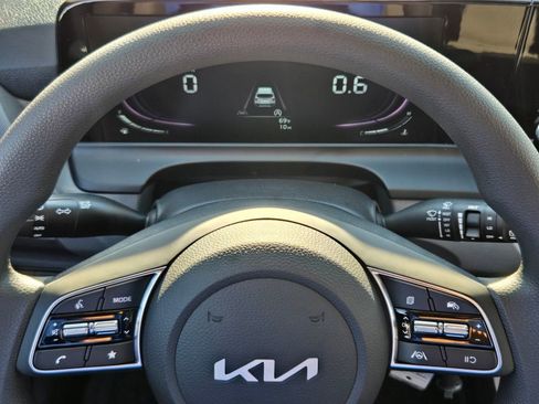 New 2026 Kia Seltos LX AWD/4WD image 13