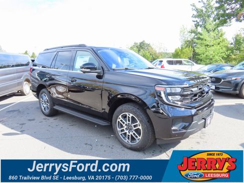 New 2025 Ford Expedition Active image 1