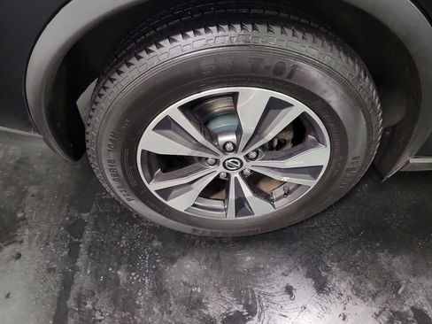Used 2021 Nissan Murano SV AWD/4WD image 12
