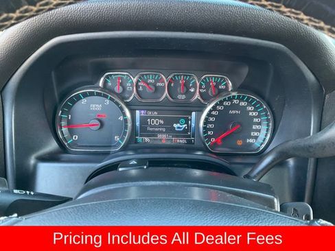 Used 2018 Chevrolet Silverado 2500 LT AWD/4WD image 9