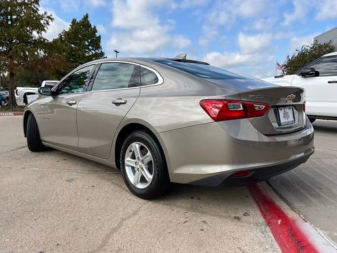 Used 2024 Chevrolet Malibu LT image 8