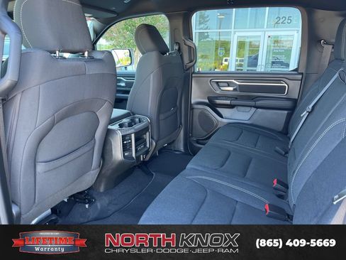 New 2026 RAM 1500 Big Horn AWD/4WD image 15
