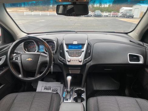 Used 2010 Chevrolet Equinox LT image 20