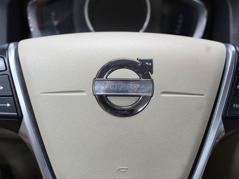 Used 2015 Volvo S60 T5 Platinum w/ Climate Package AWD/4WD image 12