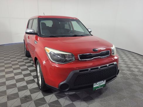 Used 2014 Kia Soul + FWD image 13