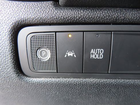 New 2026 Chevrolet Equinox EV LT image 12