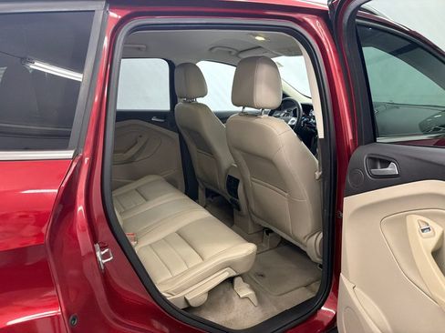 Used 2014 Ford Escape Titanium FWD image 17