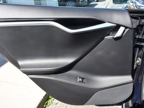 Used 2014 Tesla Model S 85 RWD image 33